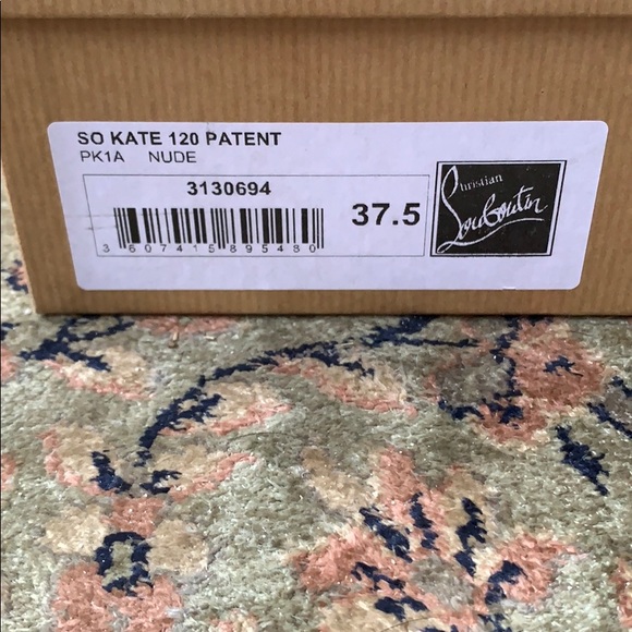 Christian Louboutin So Kate 120 - Picture 8 of 11